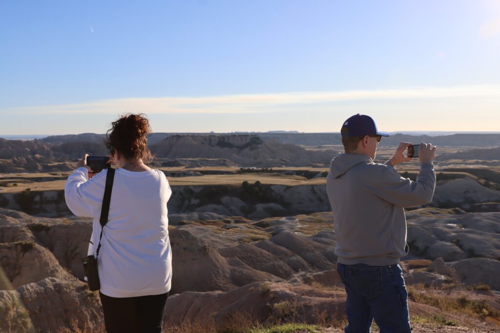 Badlands Travel Tips: Essential &Amp; Effortless Safety Guide 9 badlands travel tips