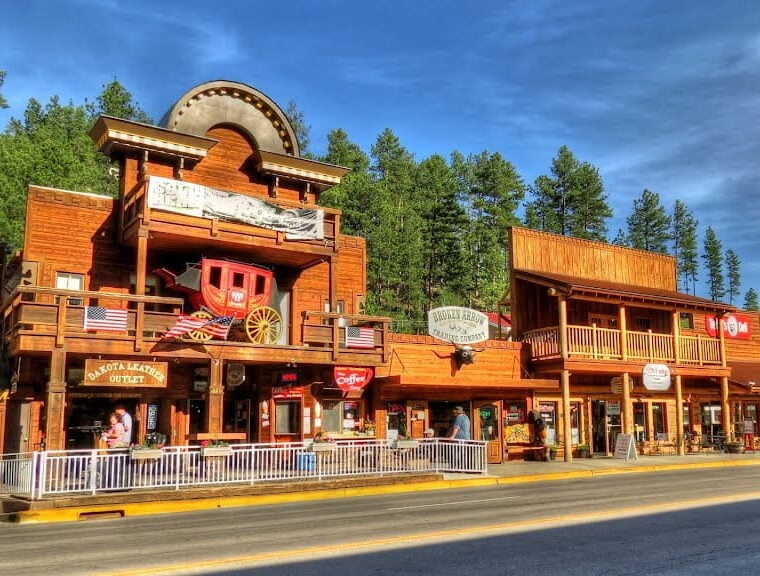 plan your trip to the black hills and badlands