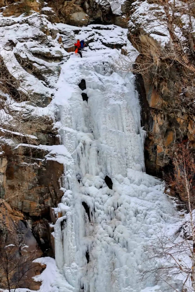 spearfish canyon in south dakota